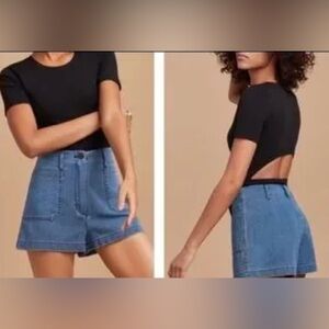 (23) Aritzia Wilfred Shorts